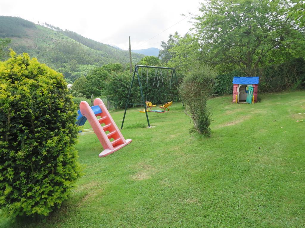Apartamentos El Otero De Cudillero Soto de Luiña Екстериор снимка