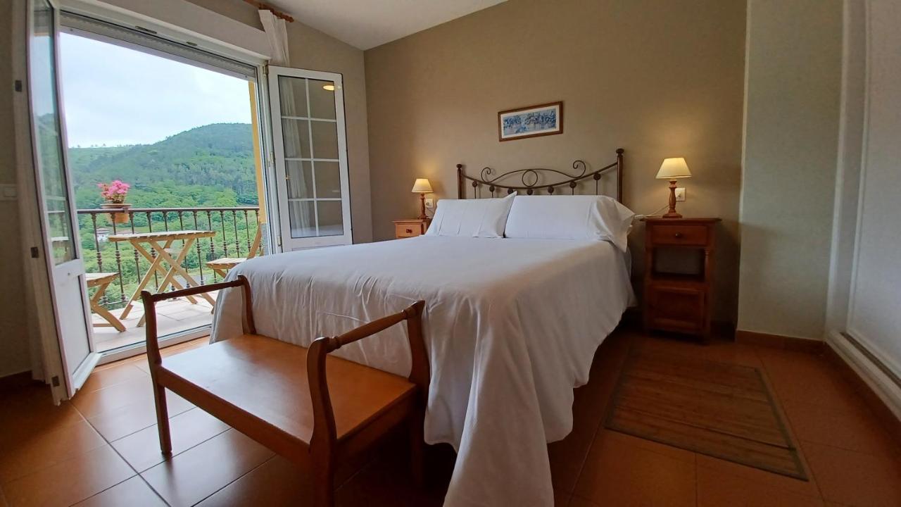 Apartamentos El Otero De Cudillero Soto de Luiña Екстериор снимка