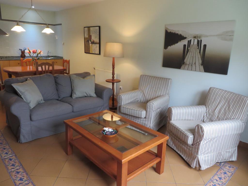 Apartamentos El Otero De Cudillero Soto de Luiña Стая снимка
