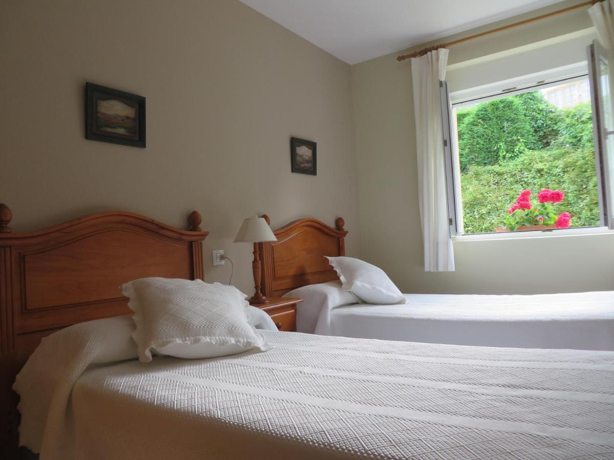 Apartamentos El Otero De Cudillero Soto de Luiña Стая снимка